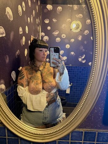 Full leaked Venicecemetery private onlyfans photo