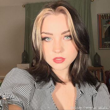 Full leaked Verafleur private onlyfans photo