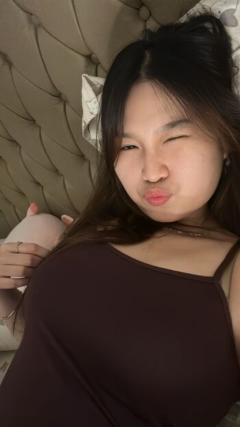 Full leaked Verllyaling page private onlyfans photo