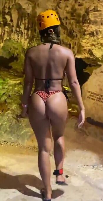 Full leaked Veronica weffer page private onlyfans photo