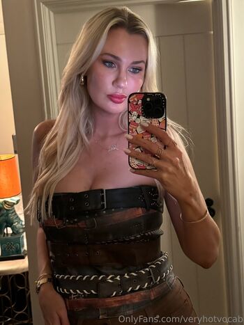Full leaked Veryhotvocab private onlyfans photo