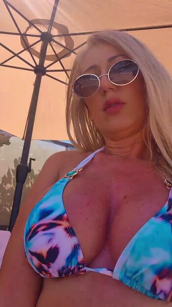 Full leaked Vesna maksimovic private onlyfans photo