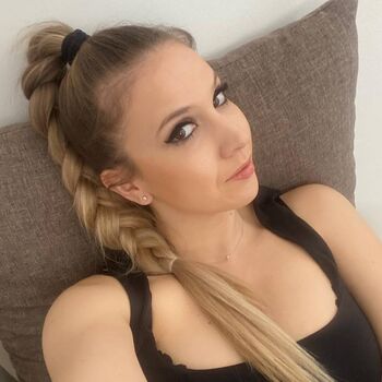Full leaked Veszprem megye private onlyfans photo