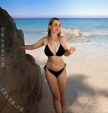 Full leaked Veylarenee private onlyfans photo
