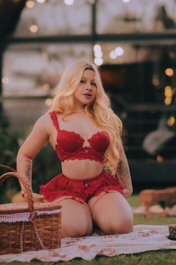 Full leaked Viamms private onlyfans photo