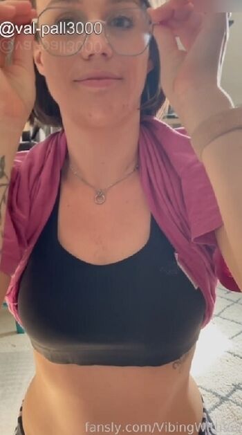 Full leaked Vibingwithval private onlyfans photo