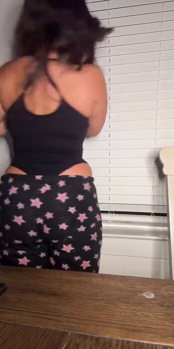 Full leaked Viciouslyliving private onlyfans photo