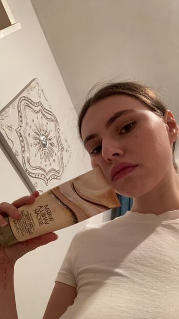 Full leaked Vickymuse private onlyfans photo