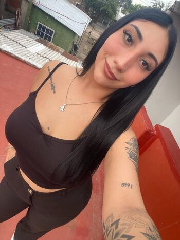 Full leaked Vickyy guadagno caro private onlyfans photo