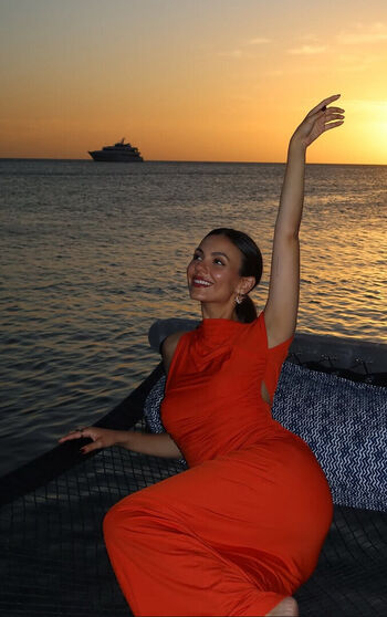 Full leaked Victoria justice  page private onlyfans photo