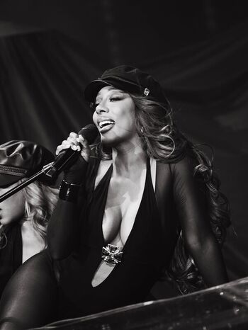 Victoria Monet