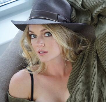 Full leaked Victoria s secret angels page private onlyfans photo