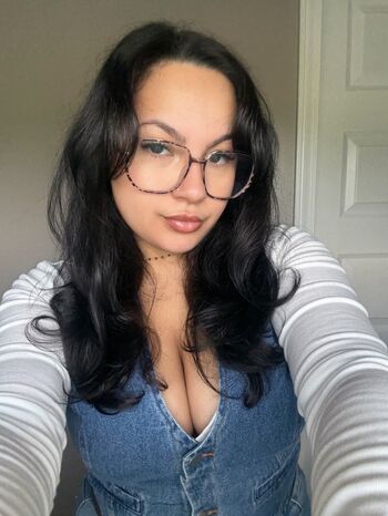 Full leaked Victoria page private onlyfans photo