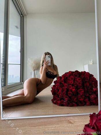 Full leaked Victoriaasecretss  page private onlyfans photo