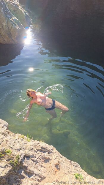 Full leaked Victoriasecretss private onlyfans photo