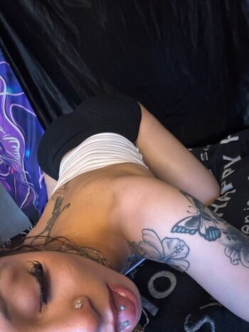 Full leaked Victoriatoosexcc private onlyfans photo