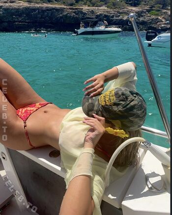 Full leaked Videozeugs private onlyfans photo