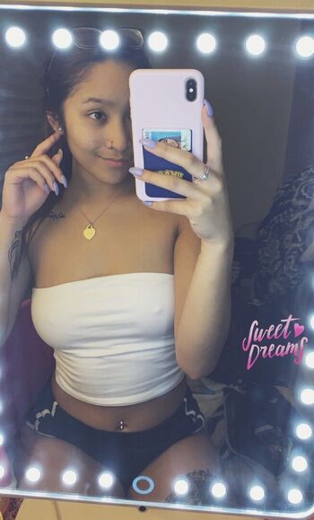 Full leaked Vihveele private onlyfans photo