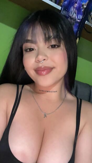 Full leaked Viioletaxxx private onlyfans photo