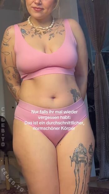 Full leaked Viky kid page private onlyfans photo