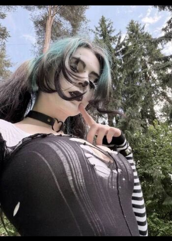 Full leaked Vilkablinn private onlyfans photo