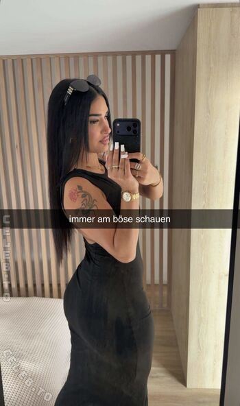 Full leaked Vinoschh private onlyfans photo