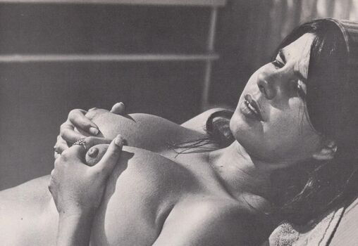 Full leaked Vintage english pinups page private onlyfans photo