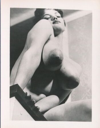 Full leaked Vintage starlets page private onlyfans photo