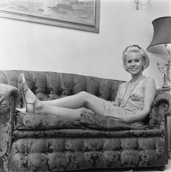 Full leaked Vintage starlets page private onlyfans photo