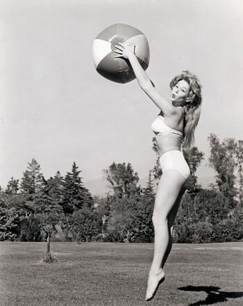 Full leaked Vintage starlets private onlyfans photo