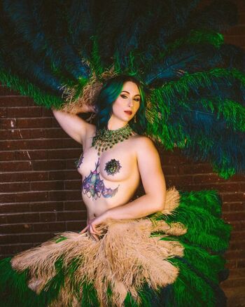 Full leaked Vintage page private onlyfans photo