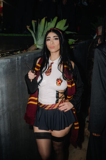 Full leaked Violet myers  page private onlyfans photo