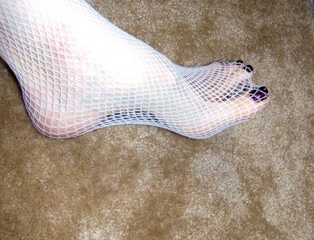 Full leaked Violet s toes violet s perfect feet private onlyfans photo