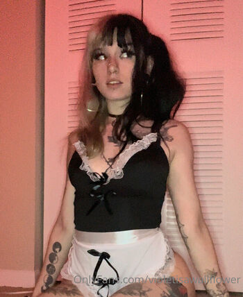 Full leaked Violetisawallflower private onlyfans photo