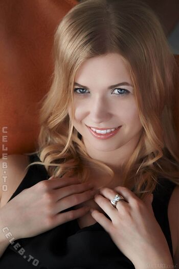 Full leaked Violette pure private onlyfans photo