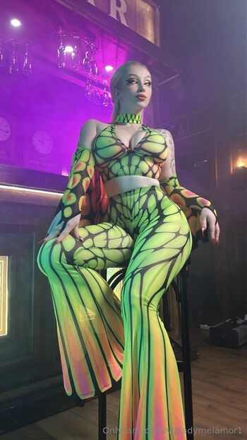 Full leaked Vipladymelamor private onlyfans photo