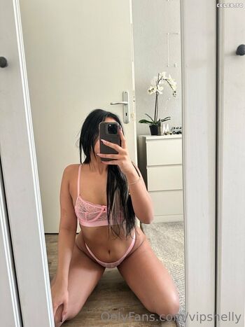 Full leaked Vipshelly private onlyfans photo
