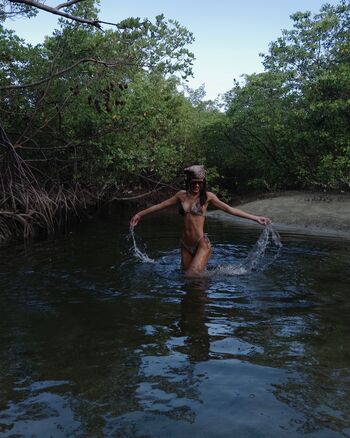 Full leaked Vito ria strada private onlyfans photo