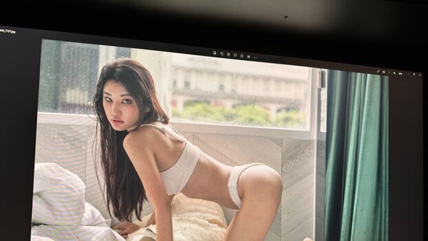 Full leaked Vivi lin private onlyfans photo