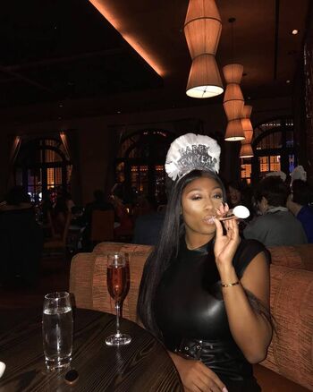 Full leaked Db/v/ private onlyfans photo