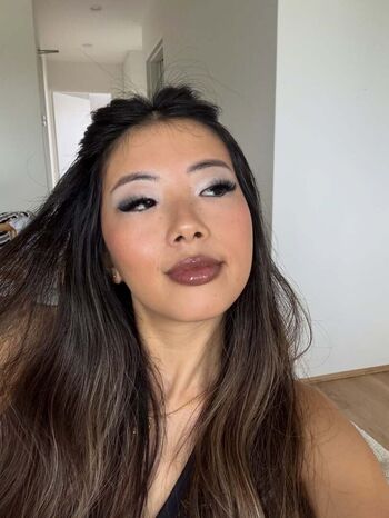 Full leaked Vivian marie wong private onlyfans photo