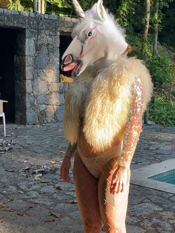 Full leaked Vivian seixas private onlyfans photo