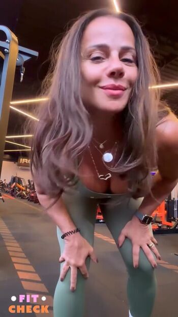 Full leaked Viviane araujo page private onlyfans photo