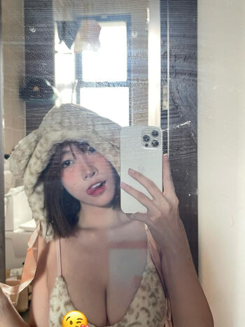 Full leaked Viviannn private onlyfans photo