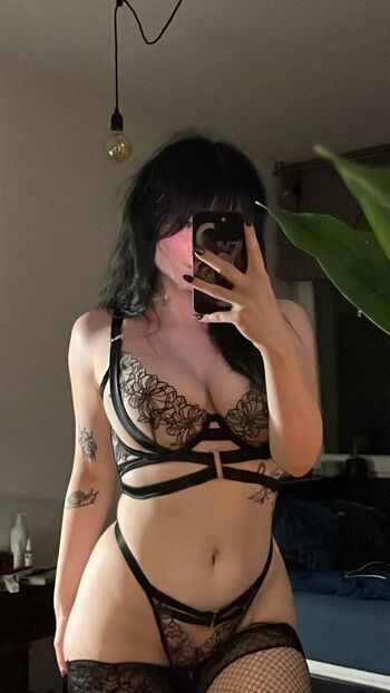 Full leaked Vivickivvv page private onlyfans photo