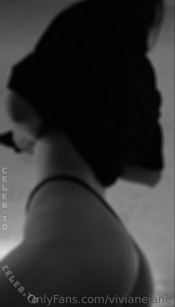 Full leaked Vivienne private onlyfans photo