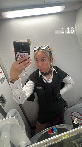 Full leaked Vivntrn abg private onlyfans photo