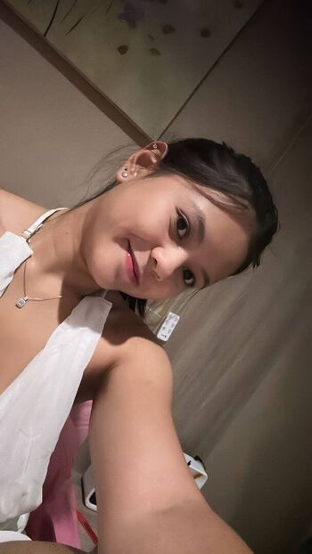 Full leaked Vlora zakiyah private onlyfans photo