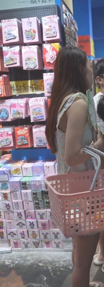 Voyeur Asian Pissing Toilet &Amp; Upskirts Only