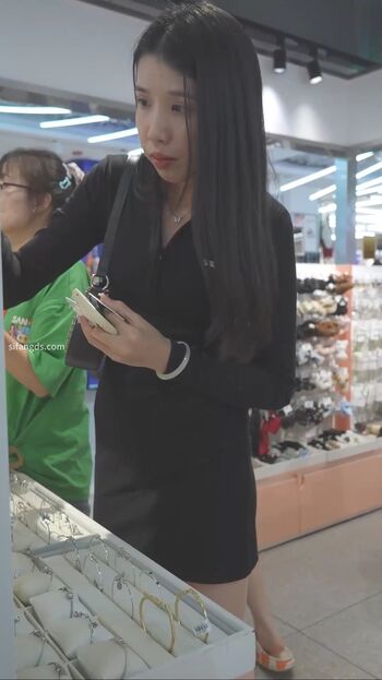 Full leaked Voyeur asian pissing toilet amp upskirts only page private onlyfans photo